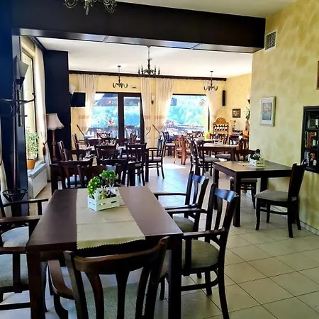 Family Bela Hotel Triawna